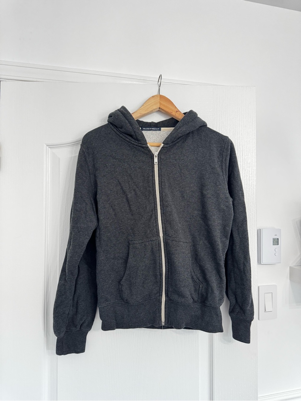 BRANDY MELVILLE | Basic Grey Zip Up